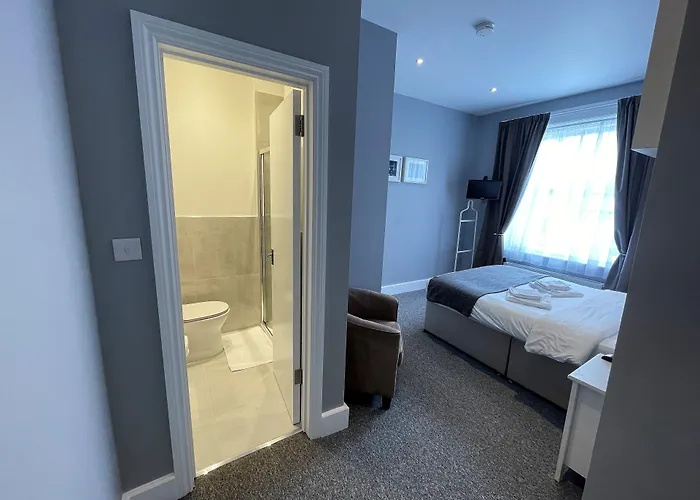 Hotel Ravna Gora Londra